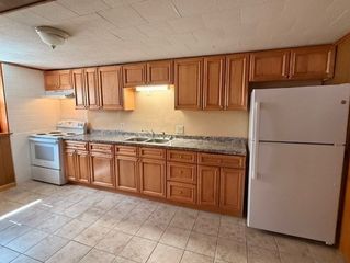 19 Lantern Road U:1Side, Holbrook, MA 02343