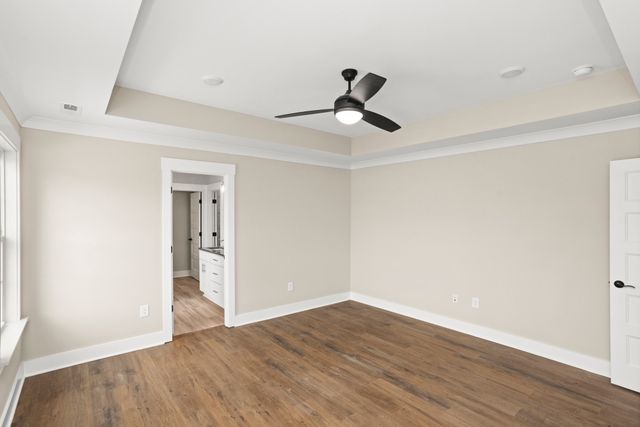 381 Copperas Creek Rd, Tullahoma, TN 37388