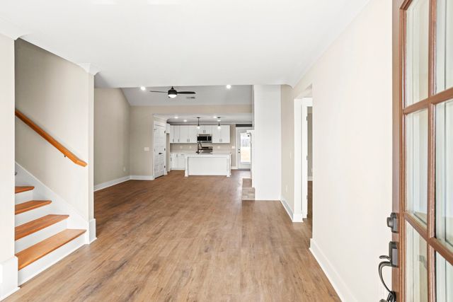 381 Copperas Creek Rd, Tullahoma, TN 37388