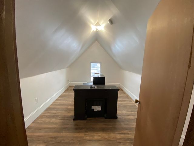 79 19th Street B, Lowell, MA 01850