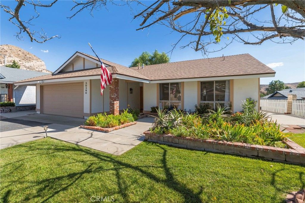 30390 Honeysuckle Hill Drive, Canyon Country, CA 91387 — exterior