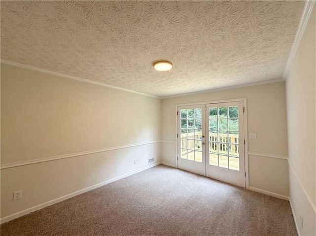 6486 Lynndale Lane, Morrow, GA 30260