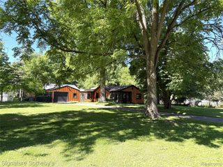 1829 Wellington Avenue, Bloomfield Hills, MI 48302
