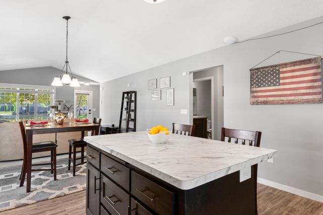 1233 Fern Street S, Cambridge, MN 55008