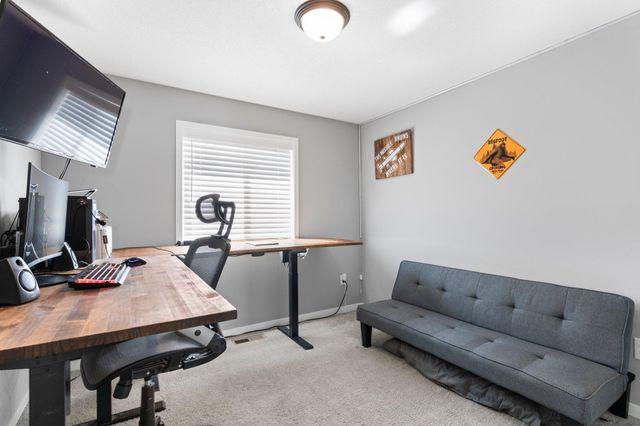 1233 Fern Street S, Cambridge, MN 55008