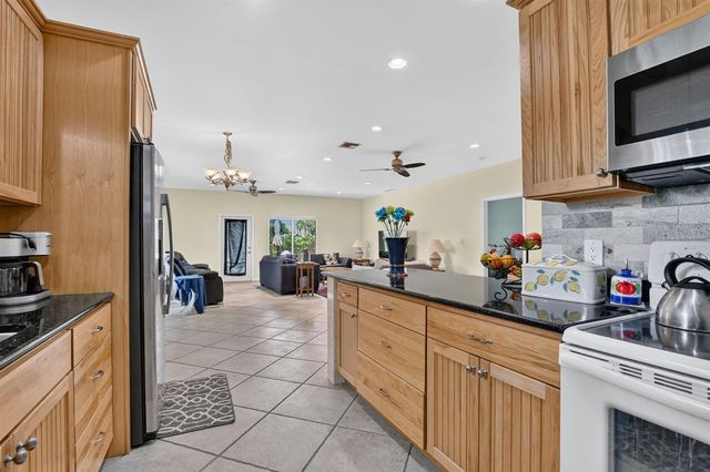459 NE 1st Avenue, Deerfield Beach, FL 33441