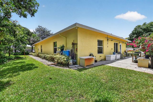 459 NE 1st Avenue, Deerfield Beach, FL 33441