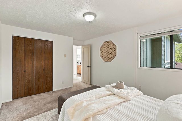8305 N Colton St, Spokane, WA 99208