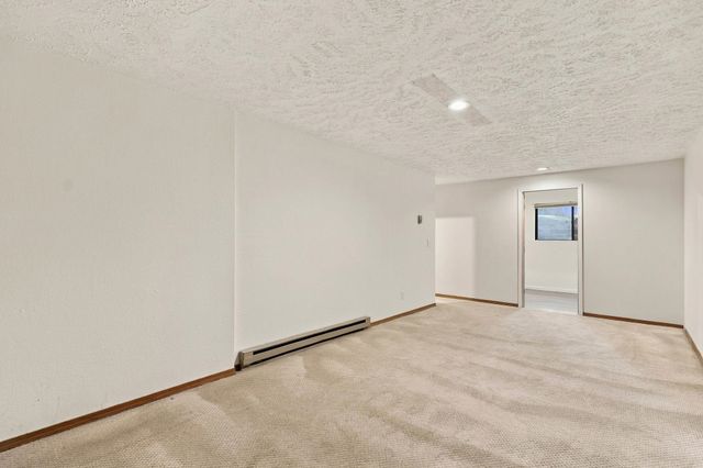 8305 N Colton St, Spokane, WA 99208