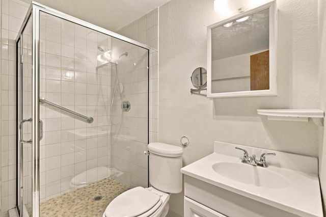 8305 N Colton St, Spokane, WA 99208