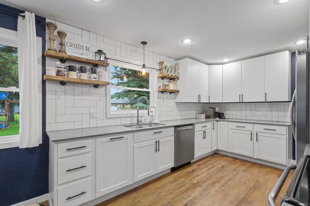 1801 Sunray Avenue, Mankato, MN 56001