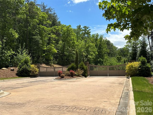 3227 Ella Marie Way, Nebo, NC 28761