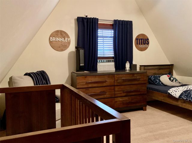 1 Library Road, Tuxedo Park, NY 10987