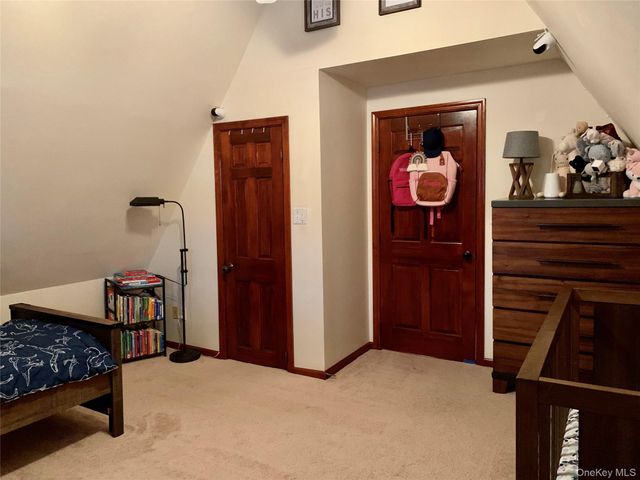 1 Library Road, Tuxedo Park, NY 10987