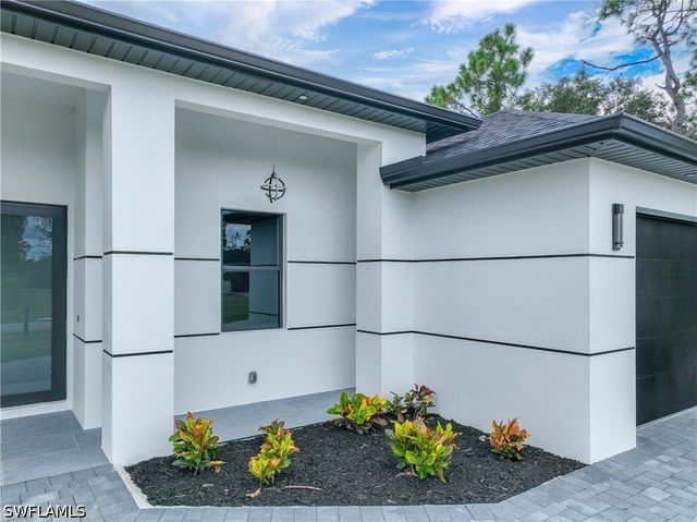 3908 Sunset RD, Lehigh Acres, FL 33971