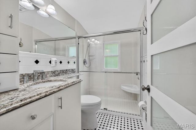 214 Way Avenue, Kirkwood, MO 63122