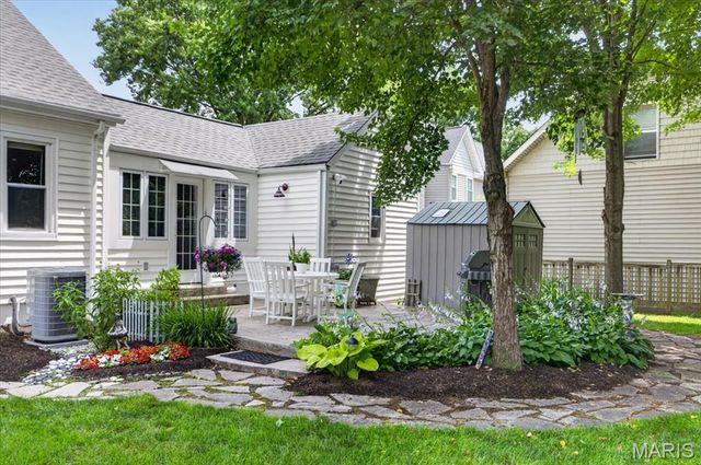 214 Way Avenue, Kirkwood, MO 63122