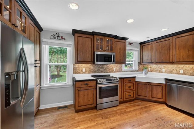 214 Way Avenue, Kirkwood, MO 63122