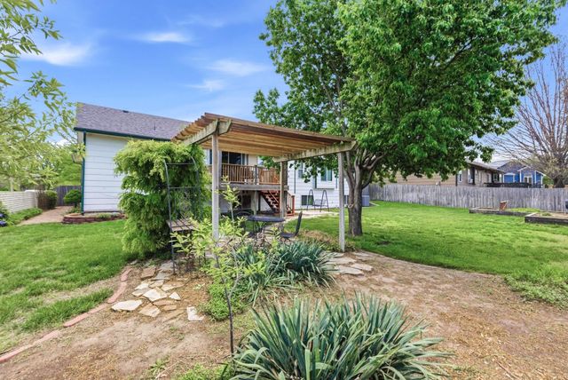 1 N Valley Oaks Ct., Valley Center, KS 67147