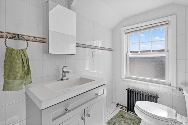 44 Madeleine Avenue 3, New Rochelle, NY 10801