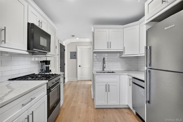 44 Madeleine Avenue 3, New Rochelle, NY 10801