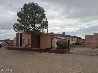 7456 Alameda Avenue, El Paso, TX 79915