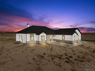 62101 E 32nd Court, Strasburg, CO 80136