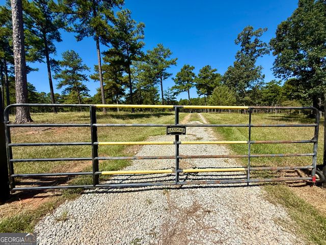 849 Orchard Road, Pine Mountain Valley, GA 31823