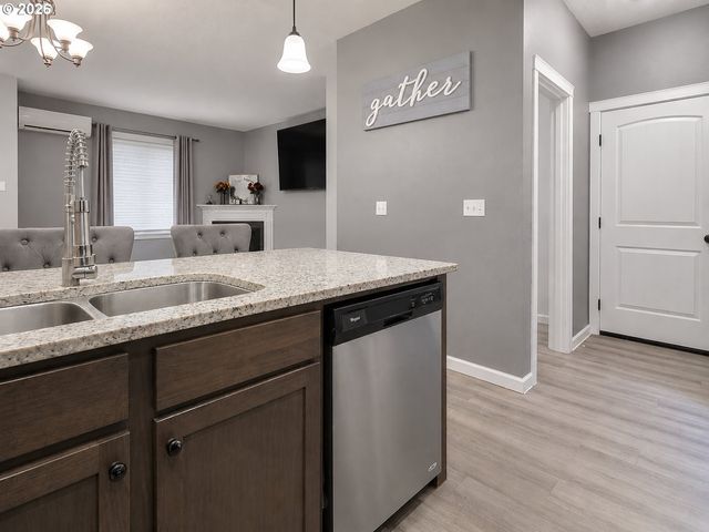 17610 Sw AIDAN Ct, Beaverton, OR 97003