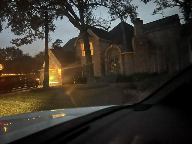 49 Rolling Links Court, Spring, TX 77380