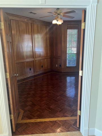 49 Rolling Links Court, Spring, TX 77380