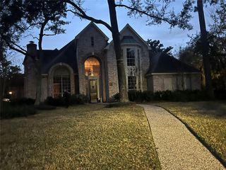 49 Rolling Links Court, Spring, TX 77380