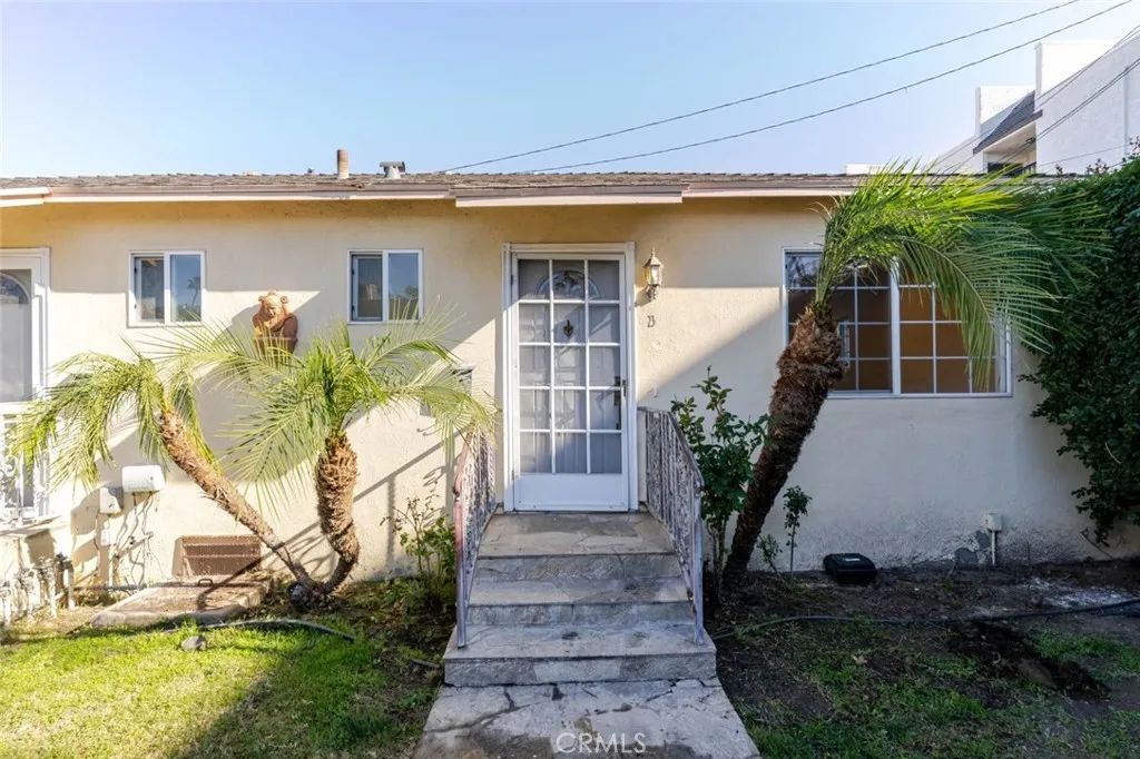 320 E Dryden Street B, Glendale, CA 91207