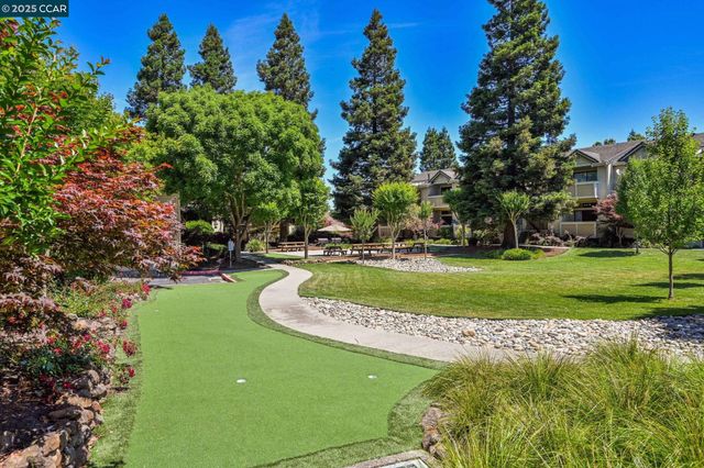 3048 Fostoria Cir, Danville, CA 94526