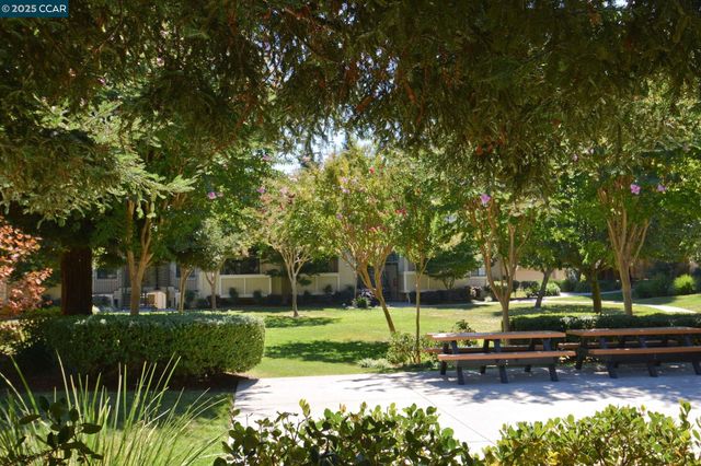 3048 Fostoria Cir, Danville, CA 94526