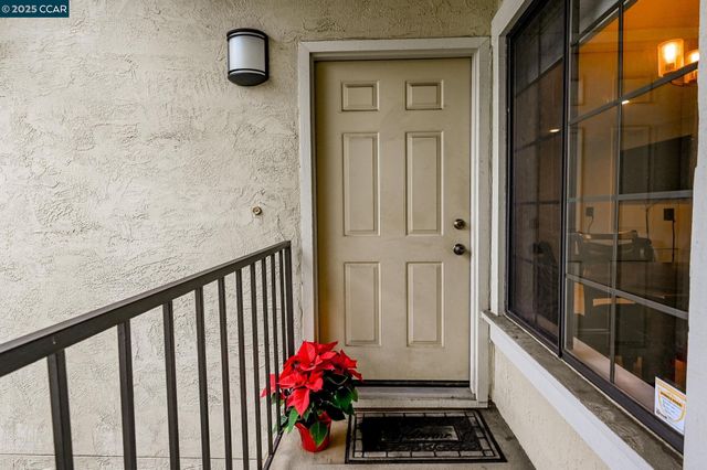 3048 Fostoria Cir, Danville, CA 94526