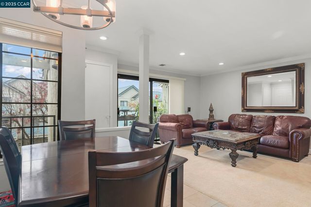 3048 Fostoria Cir, Danville, CA 94526