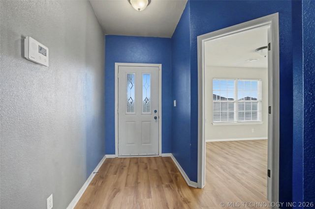 9278 S 254th East Avenue, Broken Arrow, OK 74014