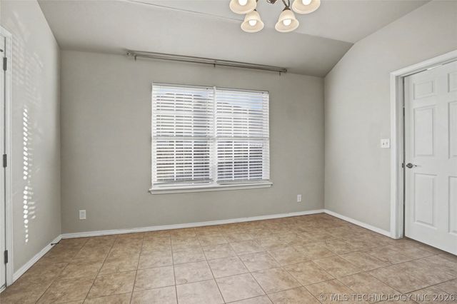 9278 S 254th East Avenue, Broken Arrow, OK 74014