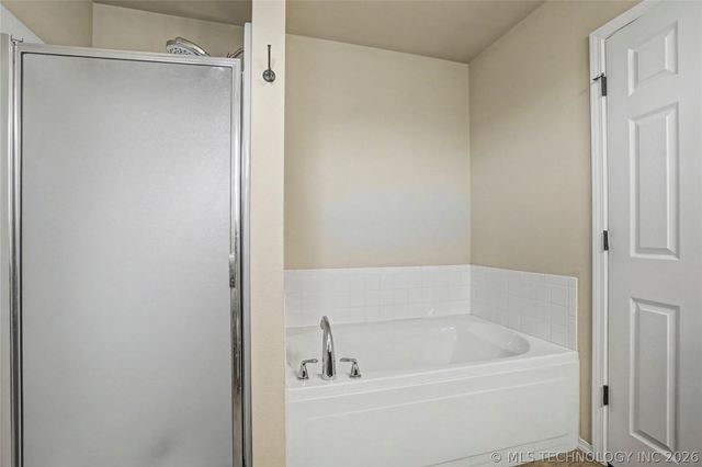 9278 S 254th East Avenue, Broken Arrow, OK 74014