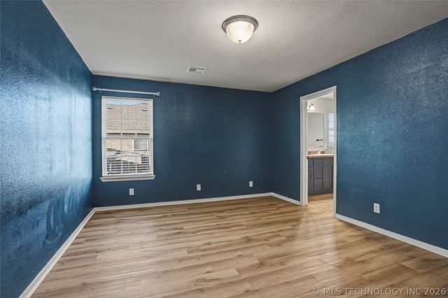 9278 S 254th East Avenue, Broken Arrow, OK 74014