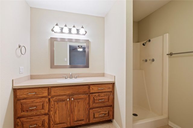 7109 Poplar Drive, Galveston, TX 77551