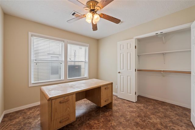 7109 Poplar Drive, Galveston, TX 77551