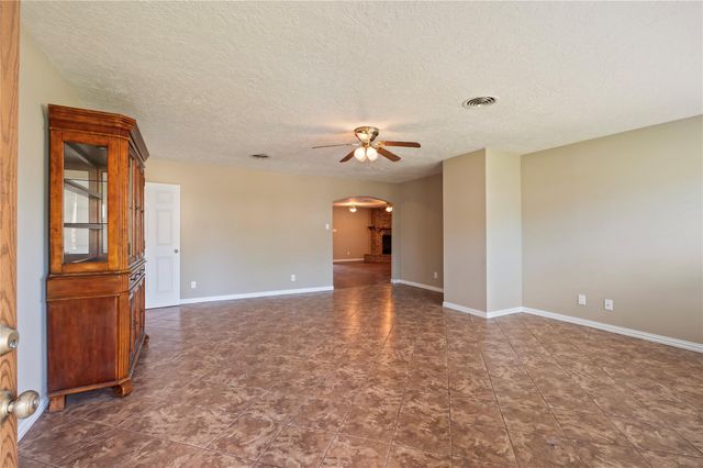 7109 Poplar Drive, Galveston, TX 77551