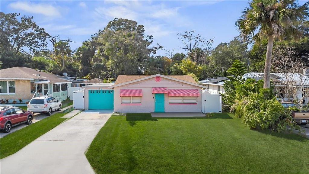 Image 43 of property listing at 672 CORDOVA AVENUE, Ormond Beach, FL 32174