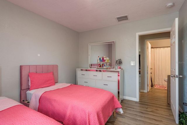 876 116TH AVENUE N 102, St Petersburg, FL 33716