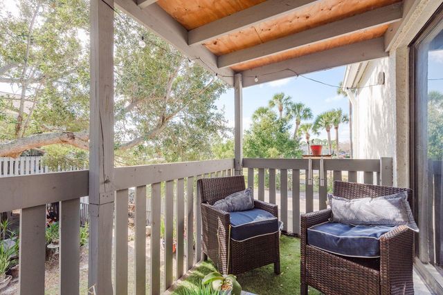 876 116TH AVENUE N 102, St Petersburg, FL 33716