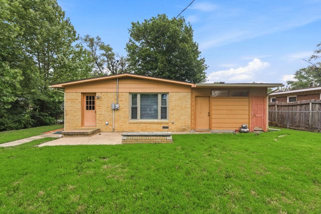 6039 N East Park View, Park City, KS 67219