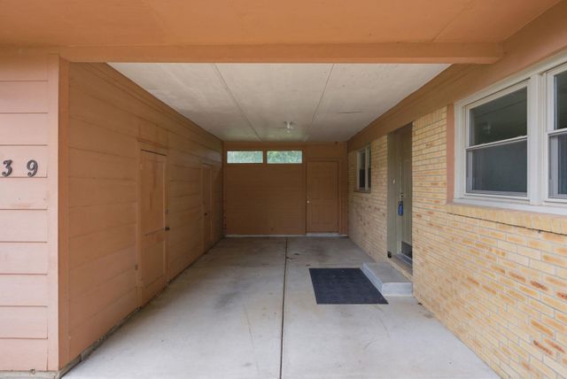6039 N East Park View, Park City, KS 67219
