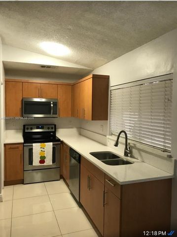6704 SW 147th Court, Miami, FL 33193